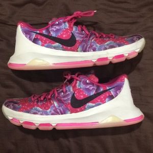 Aunt Pearl KD 8